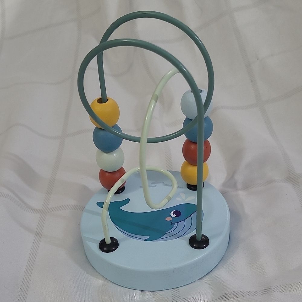 Wooden Whale Bead Maze Toy